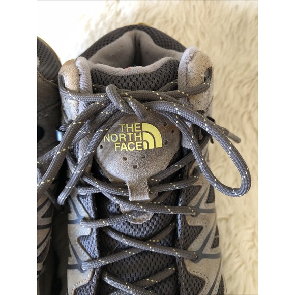 The North Face Gray and Black Winter Boots - Picture 3 of 9